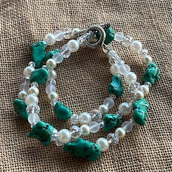 Jewelry - Chunky Turquoise & Pearl Crystal Multi-Strand bracelet / Necklace Handmade Rare